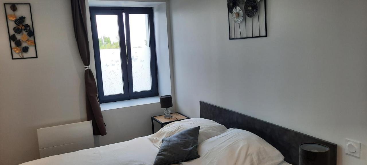 Les Appartements De La B Saint-Benoît-des-Ondes Exterior foto